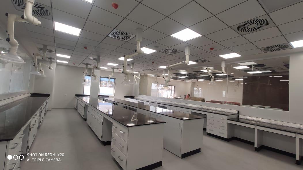 Multidisciplinary R&D facility equipped for technology research, product testing, and lab experiments